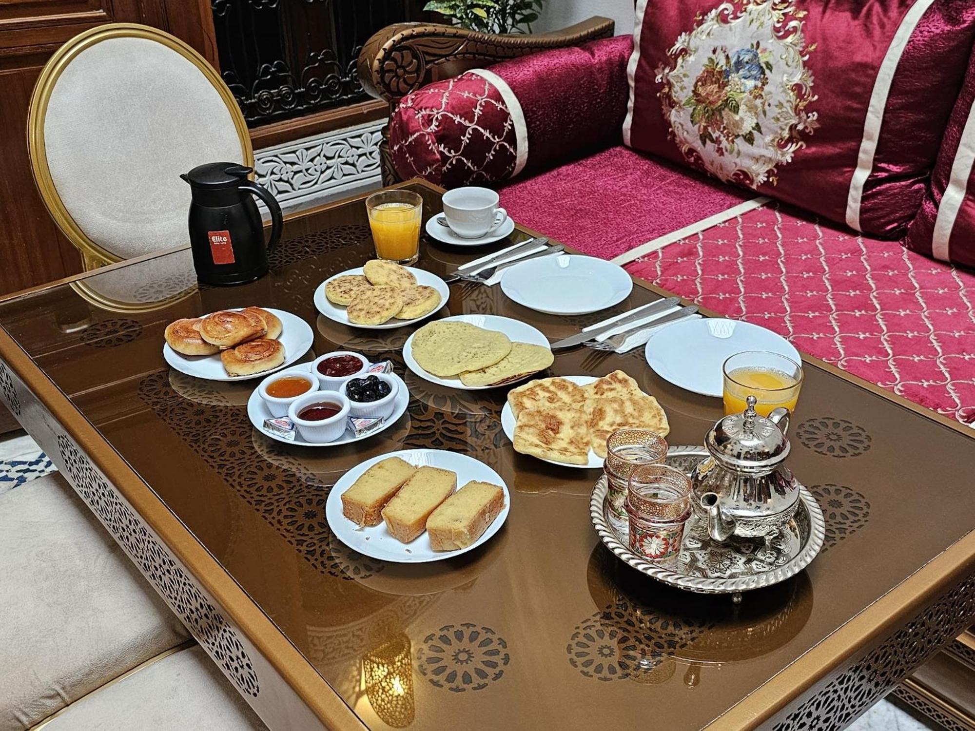 Riad Fes Miracle エクステリア 写真