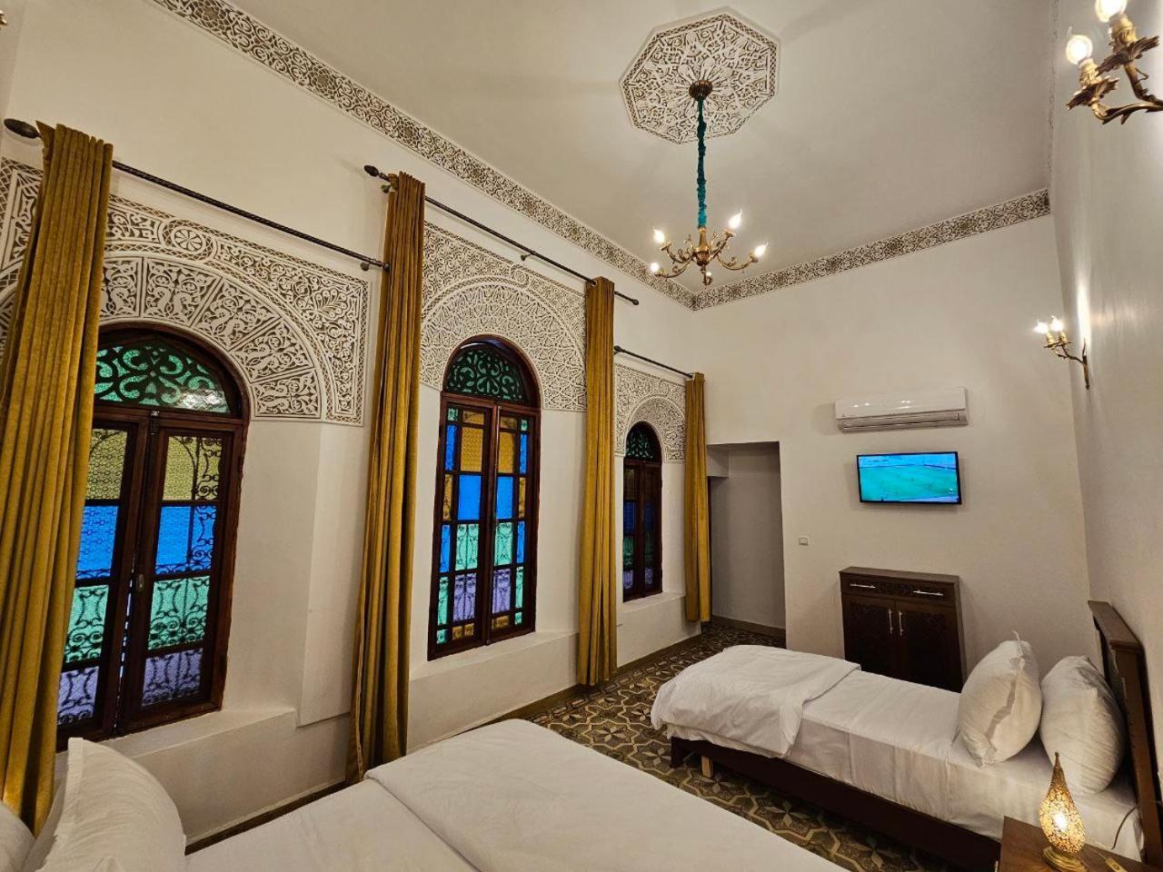 Riad Fes Miracle エクステリア 写真