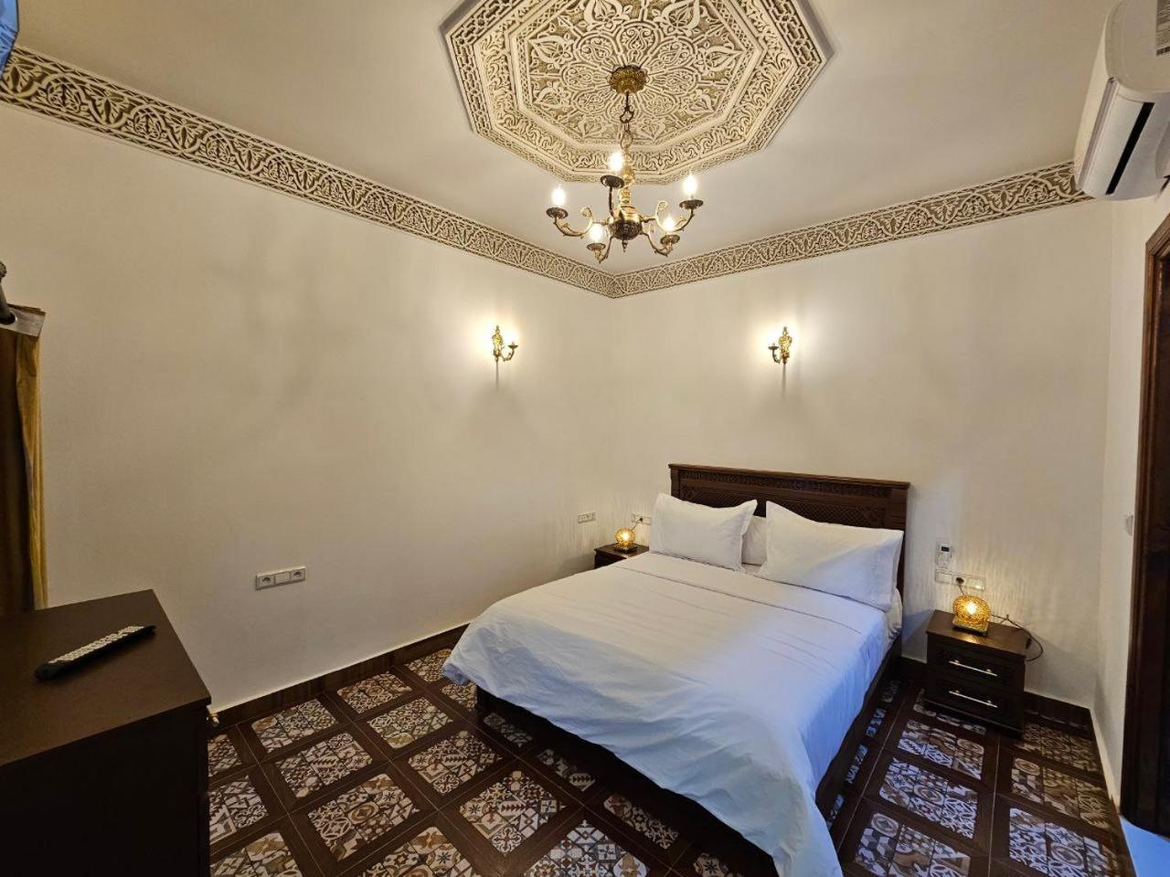 Riad Fes Miracle エクステリア 写真