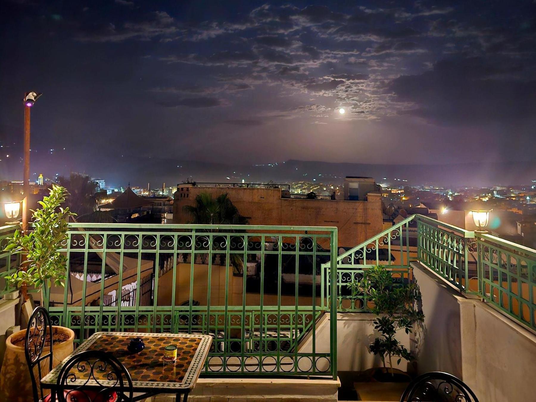 Riad Fes Miracle エクステリア 写真