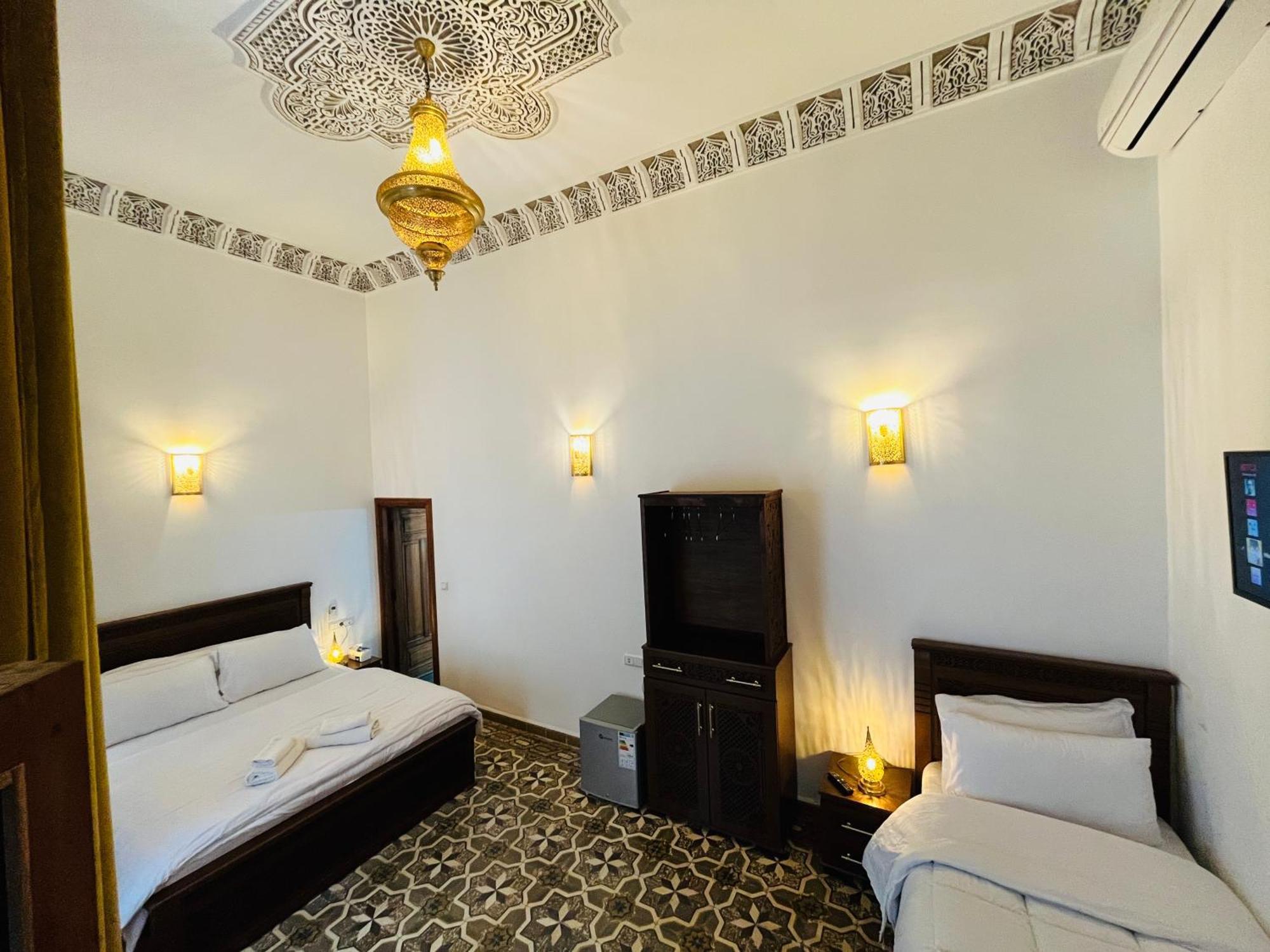 Riad Fes Miracle エクステリア 写真