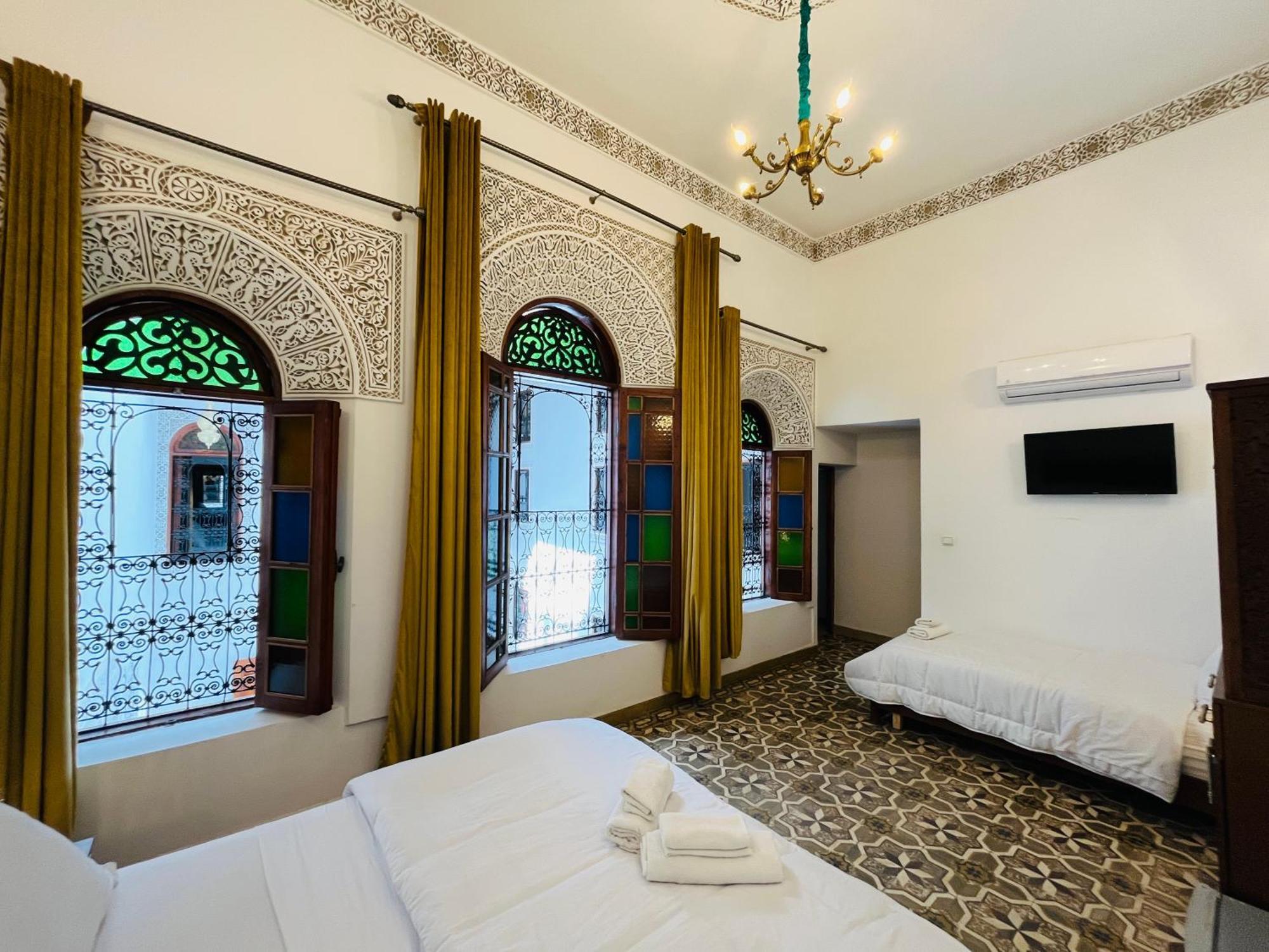 Riad Fes Miracle エクステリア 写真