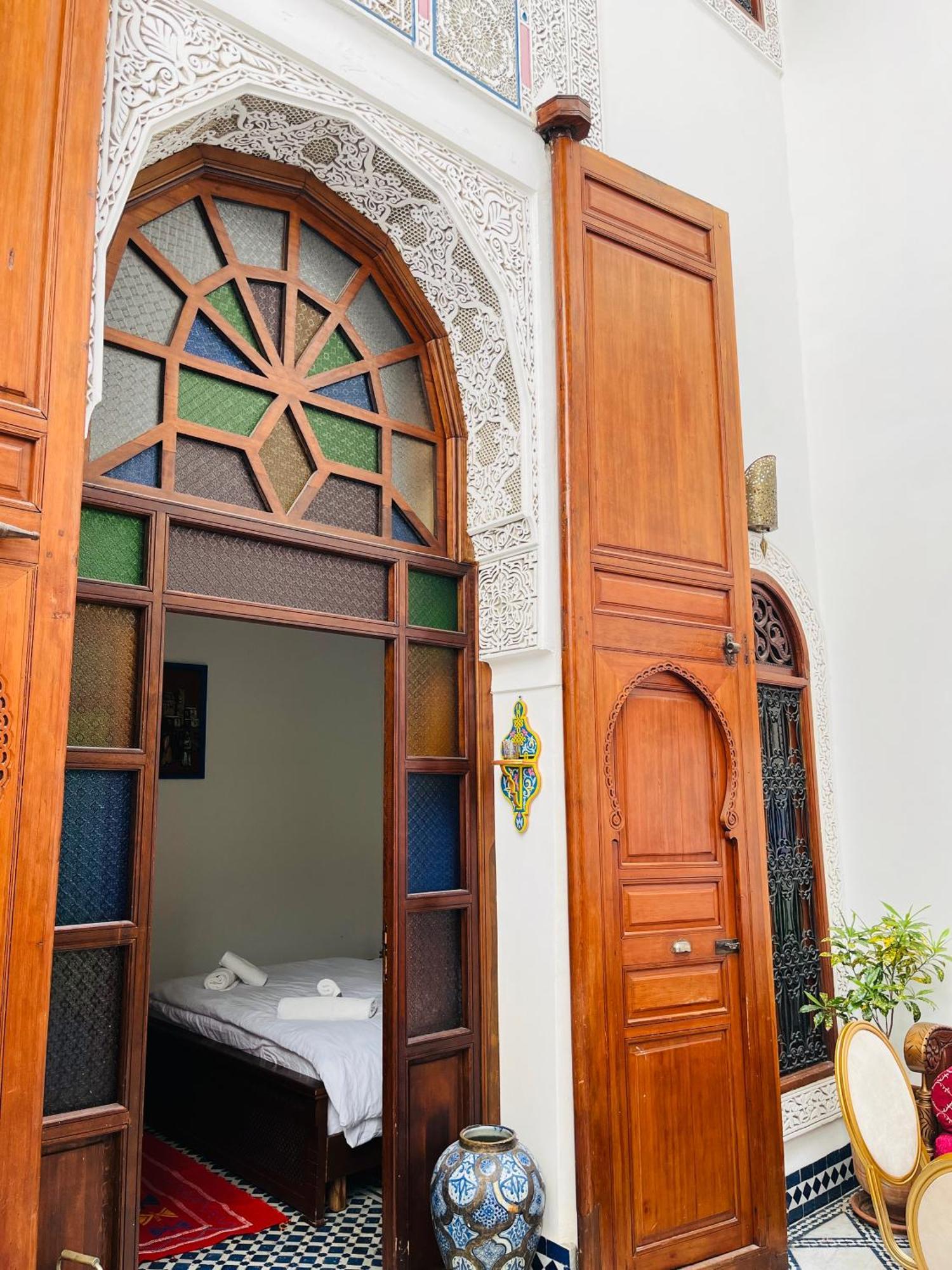 Riad Fes Miracle エクステリア 写真